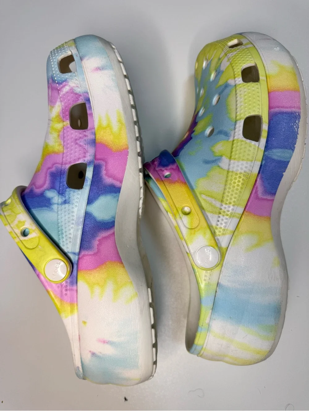 CROCS Tie-Dye Platform Clogs in Yellow, Purple, Blue